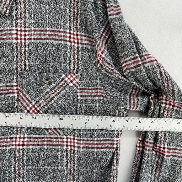 Distortion Button-Up Shirt Men's Sz L Gray Red Plaid Collared Chest Pockets - Picture 3 of 8